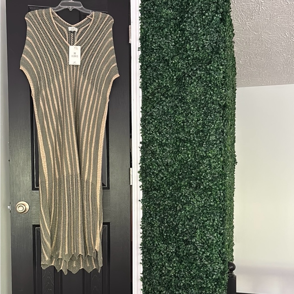 Floris Made in Italy Sage Green Gold Metallic Striped V Neck Cover Up Dress S/M